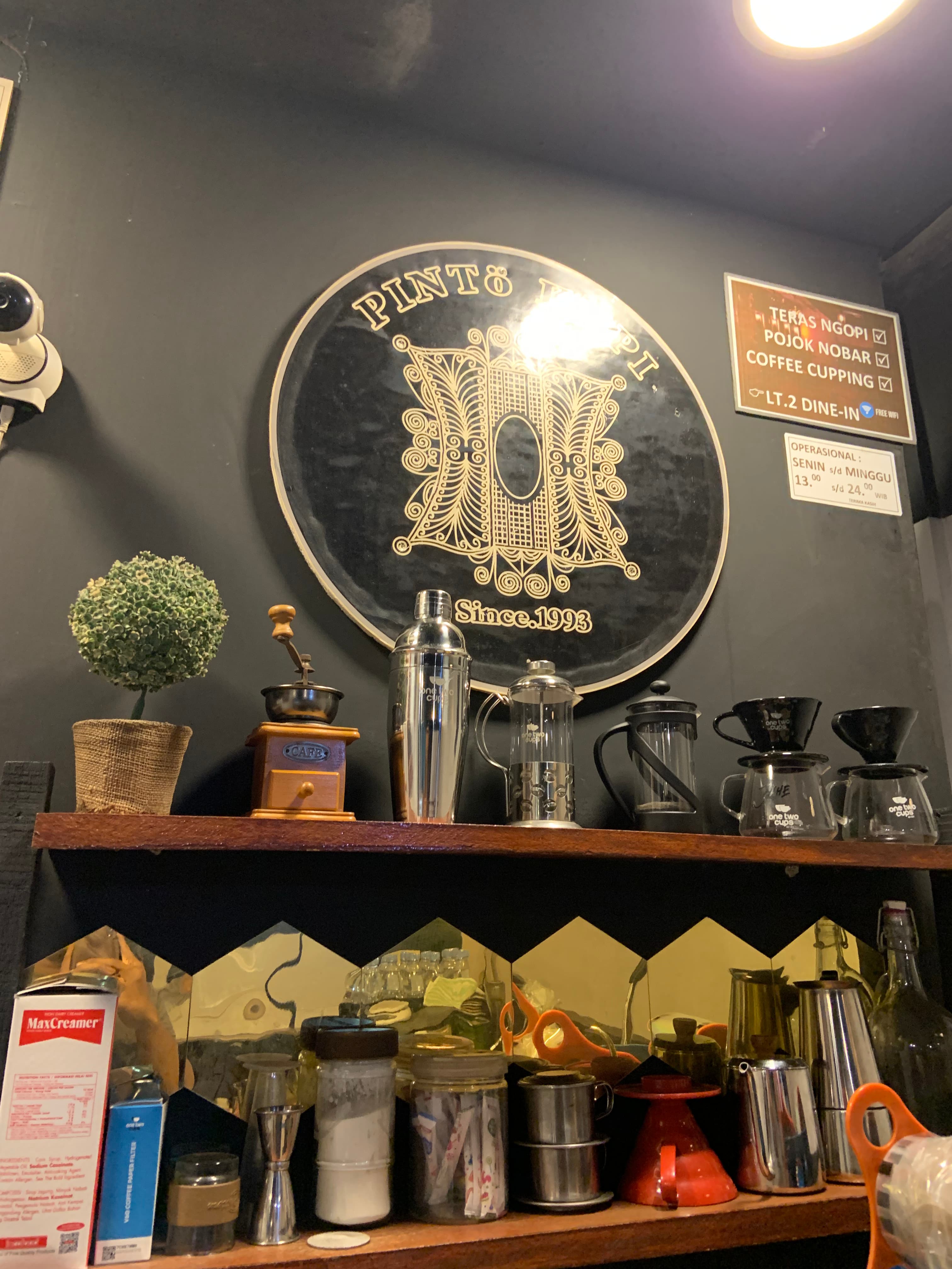 SEDUH — perjalanan kopi Pinto